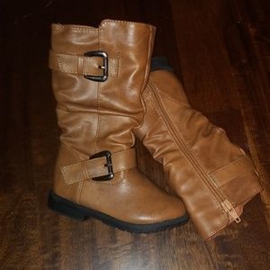 Toddler girl boots size 6 Blue Suede Shoes